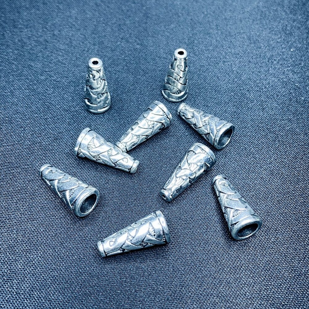 Fluted Cone Antiqued Silver Bead Cap, Lead Free, 18x8mm, Hole: 2mm